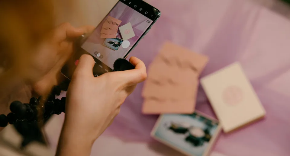 opišite proces nastajanja